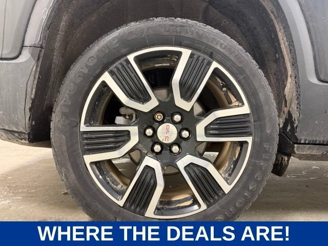 Used 2019 Ebony Twilight Metallic GMC SLT image 25