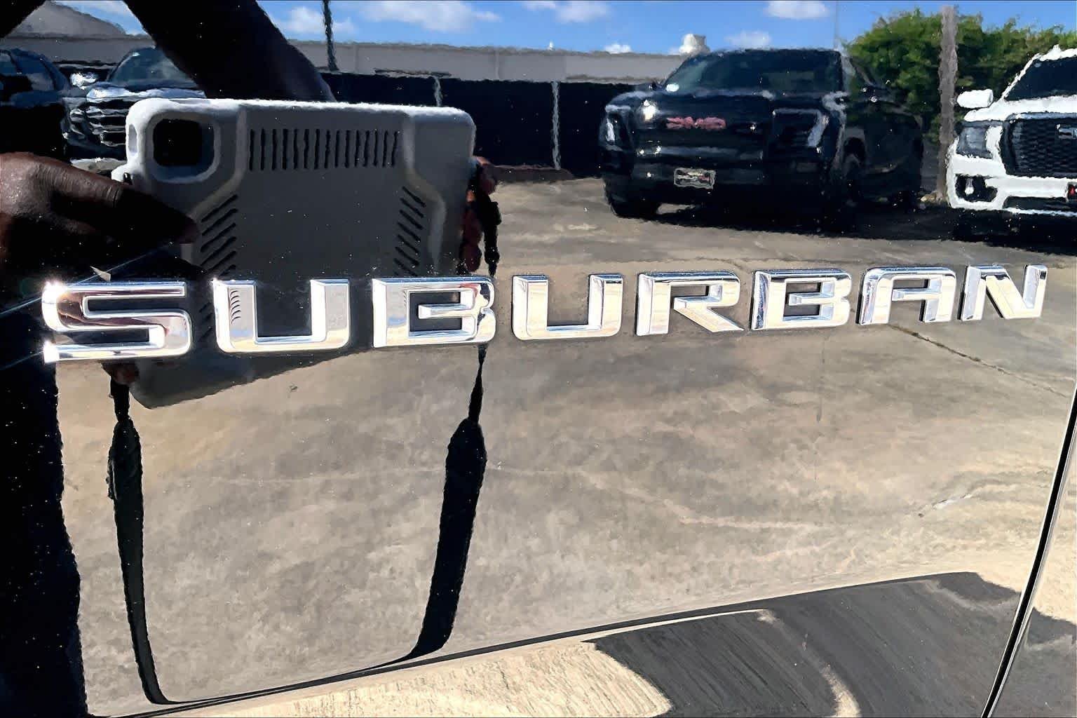 Used 2023 BLACK Chevrolet LS image 10