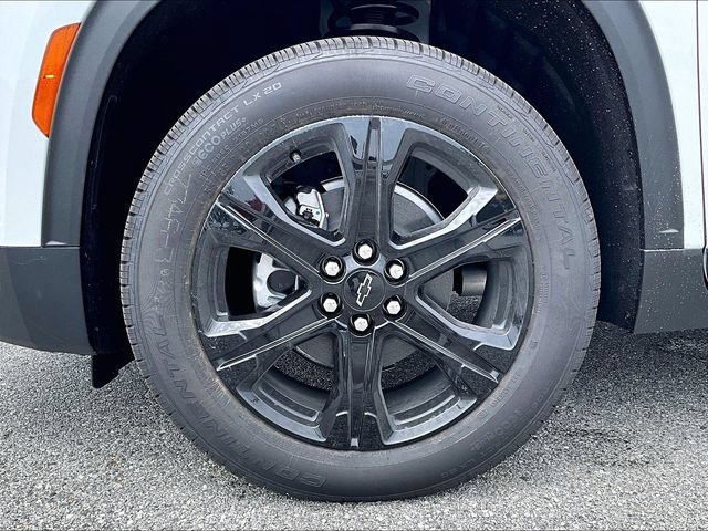 2027 Chevrolet Traverse LT - Photo 7