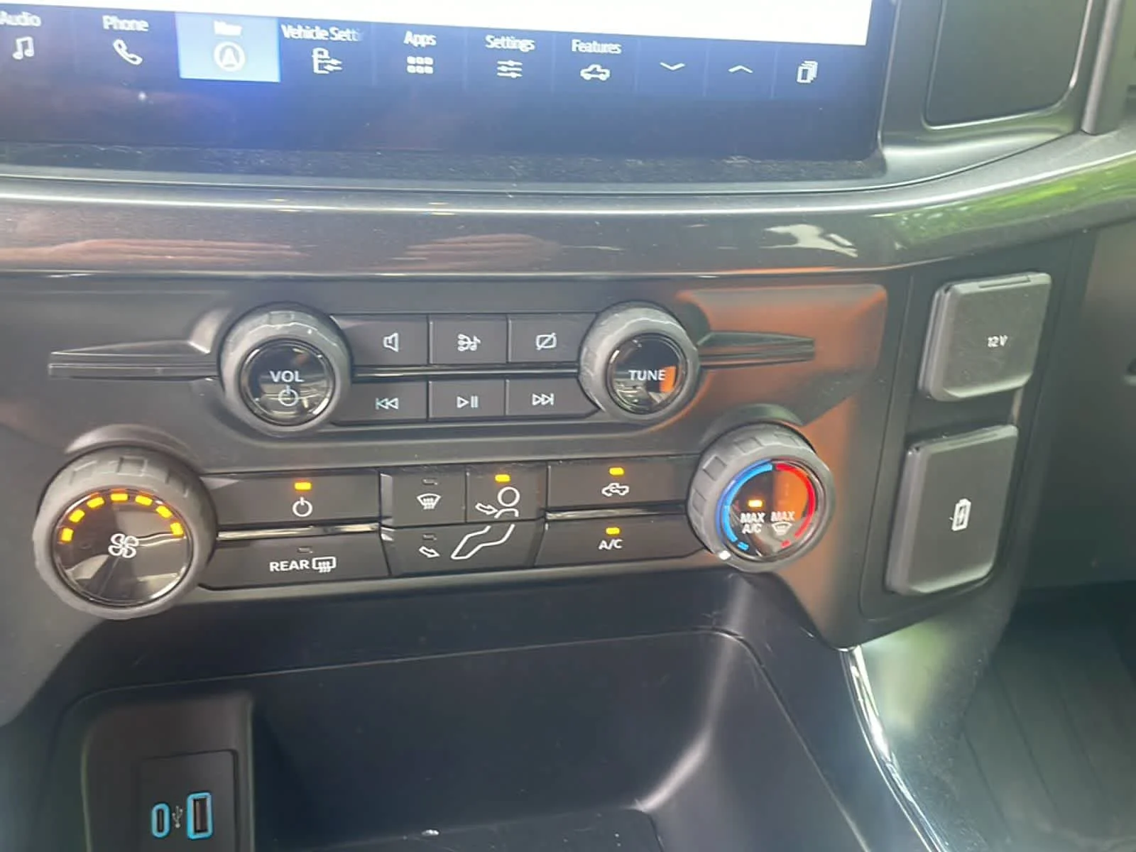 Used 2024 Avalanche Ford STX image 16