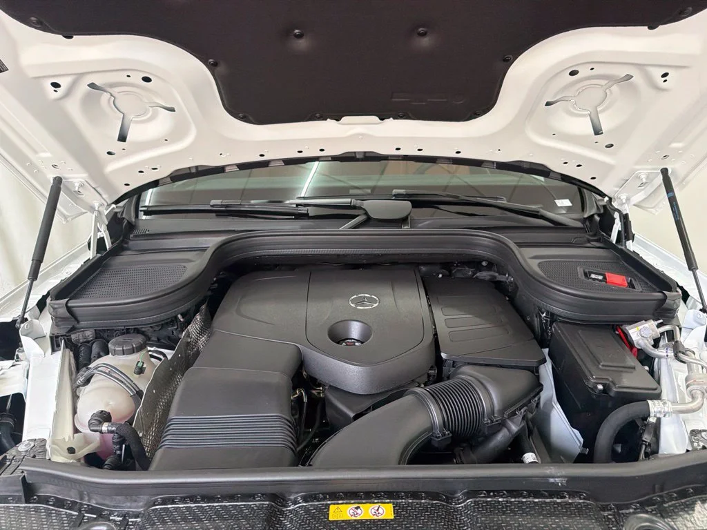 New 2027 White Mercedes-Benz GLE 350 image 31
