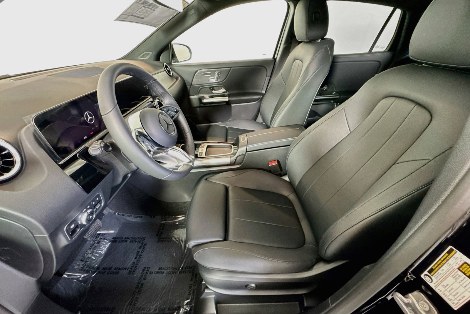 New 2026 Night Black Mercedes-Benz GLA 250 image 18