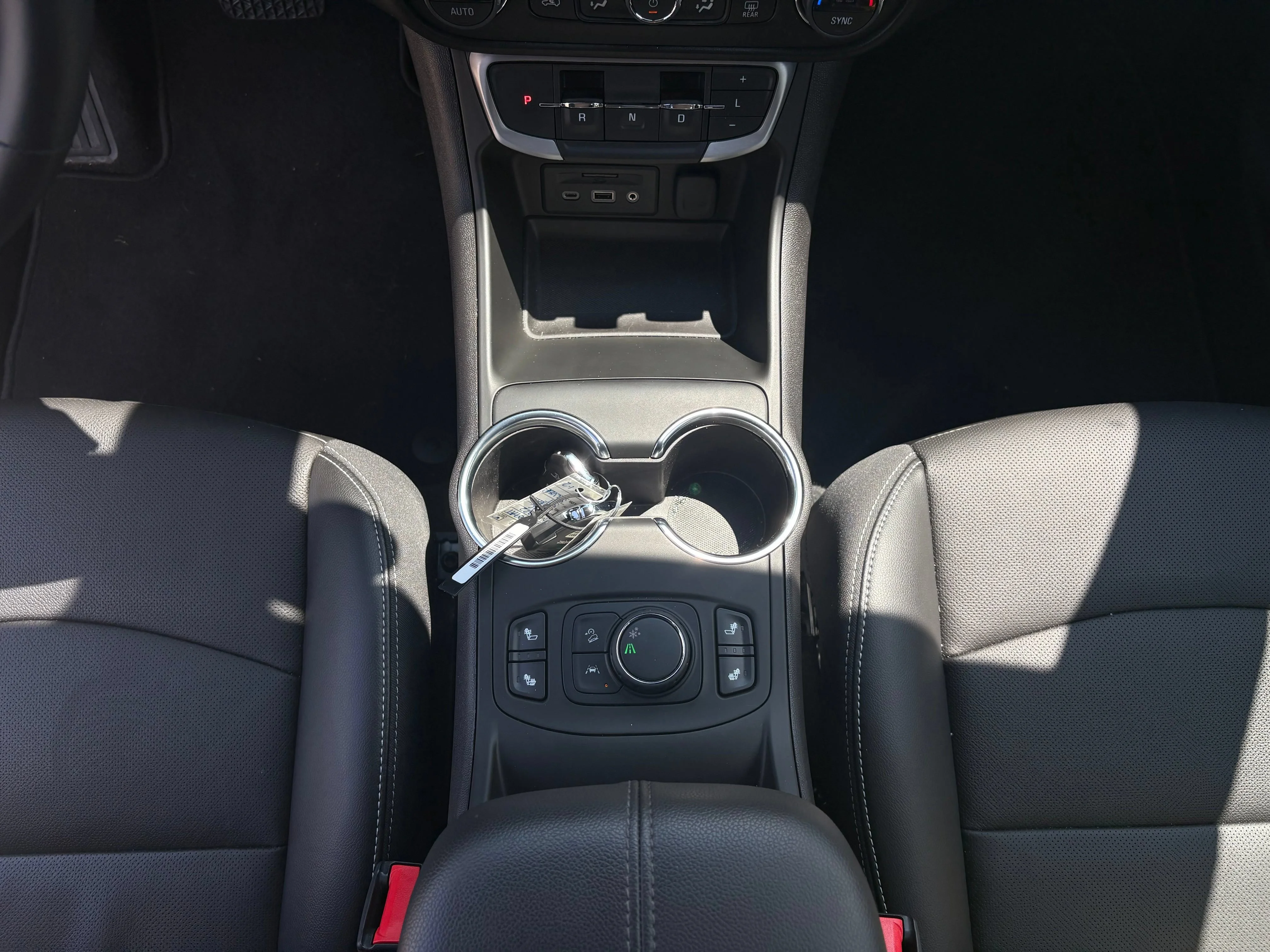 Used 2022 QUICKSILVER METALLIC GMC SLT image 15