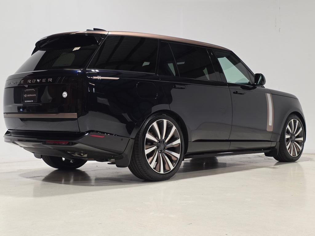 New 2026 Constellation Blue Ultra Metallic Gloss Land Rover SV image 5