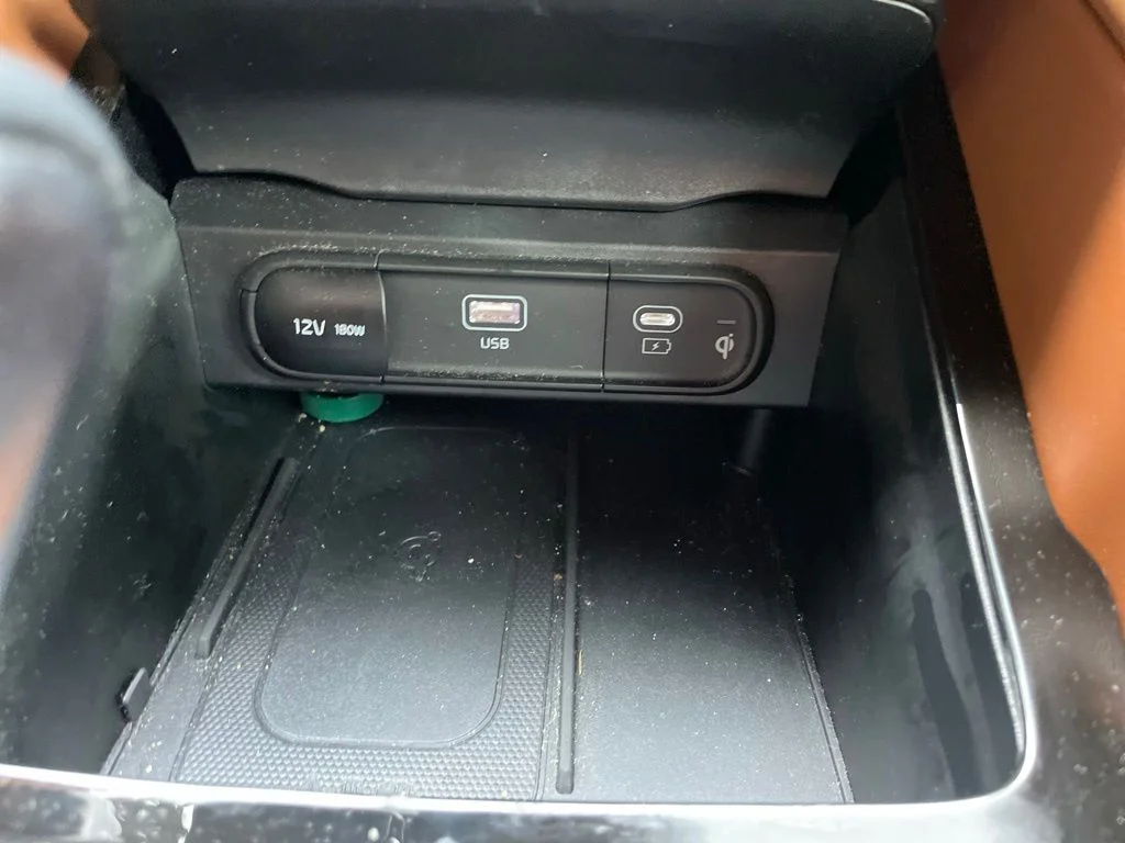 Certified Used 2025 Panthera Metal Kia EX X-Line image 12