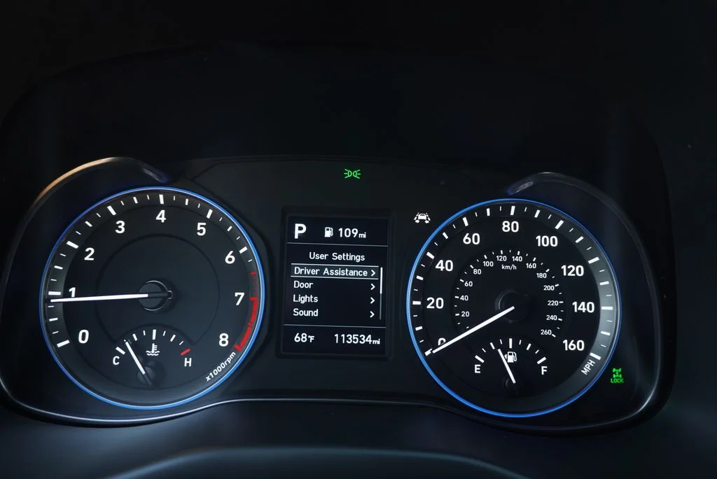 Used 2021 Hyundai Kona SEL with VIN KM8K2CAA2MU604283 for sale in Highland, IN