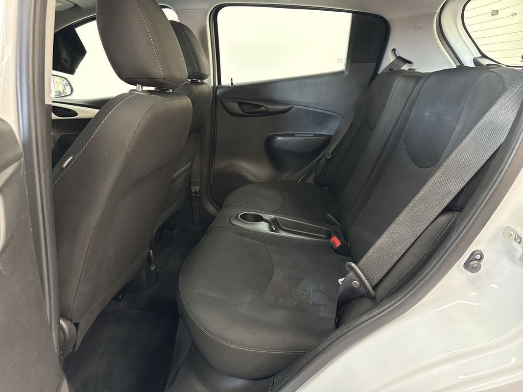 Used 2017 Summit White Chevrolet 1LT image 15
