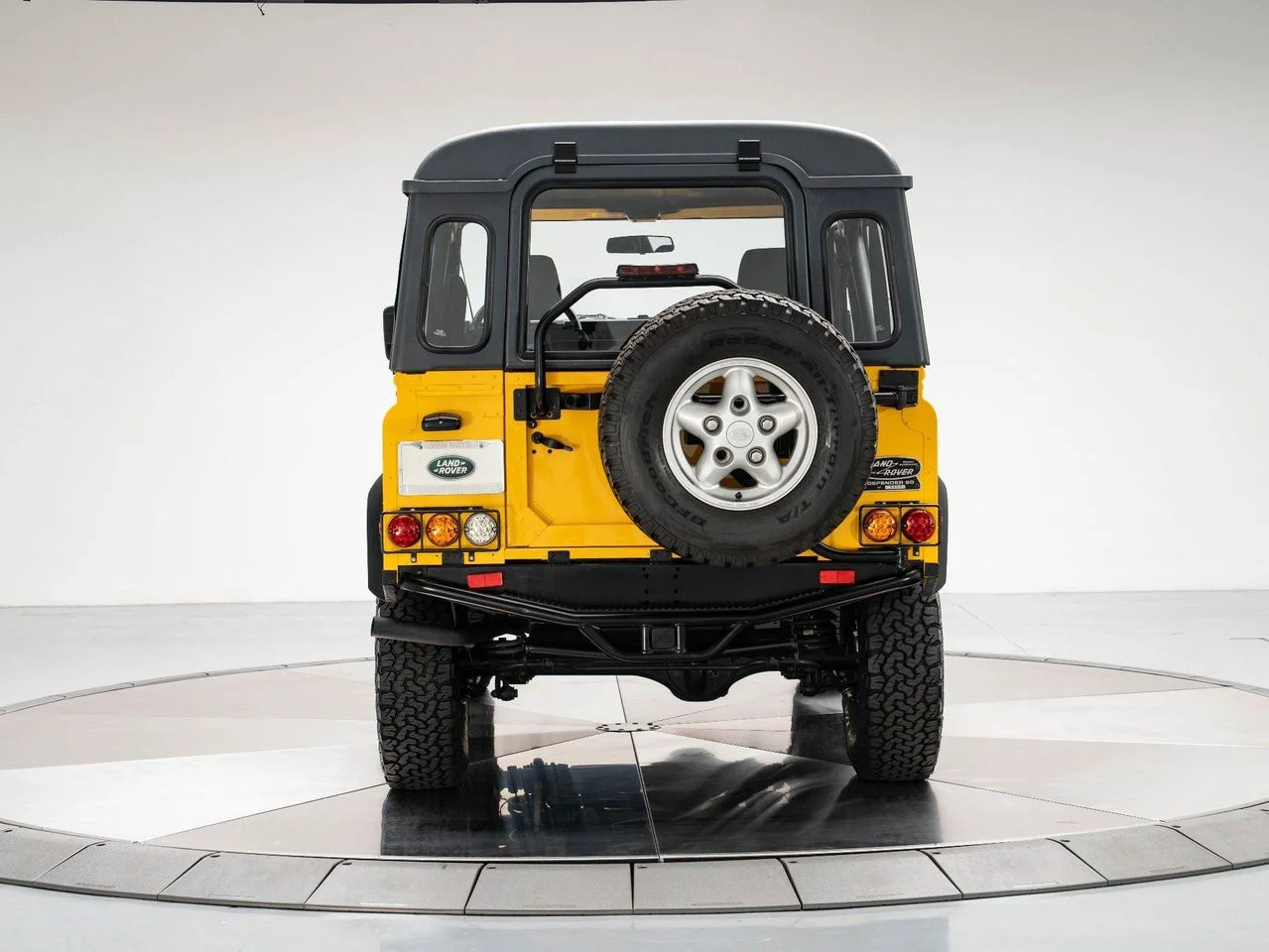Used 1995 AA YELLOW Land Rover Soft Top image 4