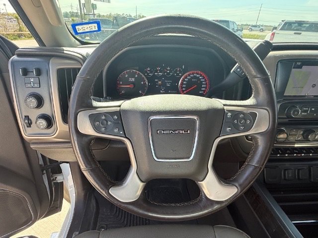 Used 2016 Summit White GMC Denali image 19