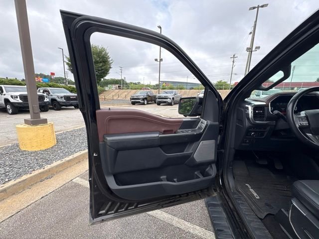 Used 2022 Agate Black Metallic Ford Lariat image 7