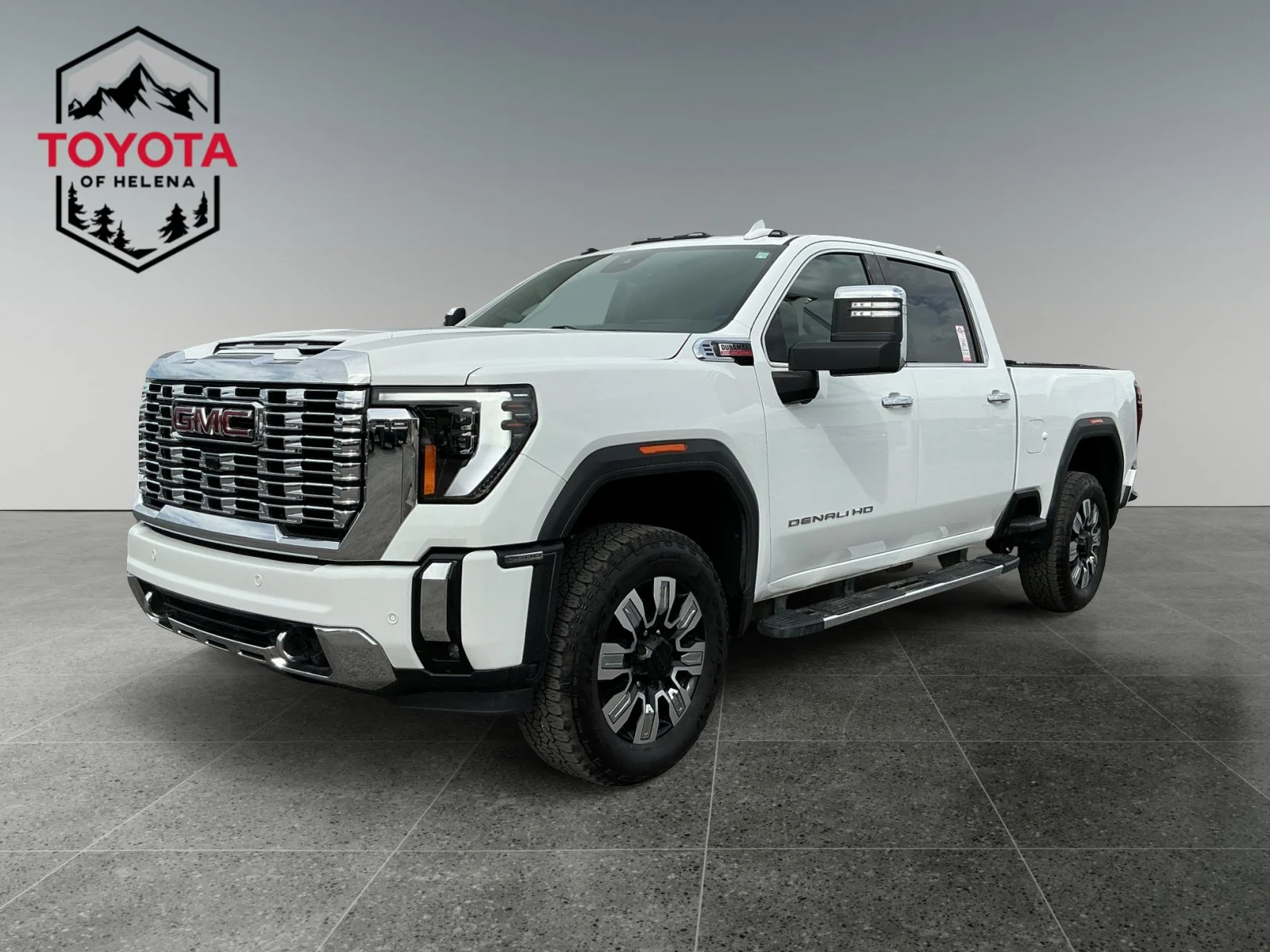 2024 GMC Sierra Denali 4WD Crew Cab Standard Box's photo