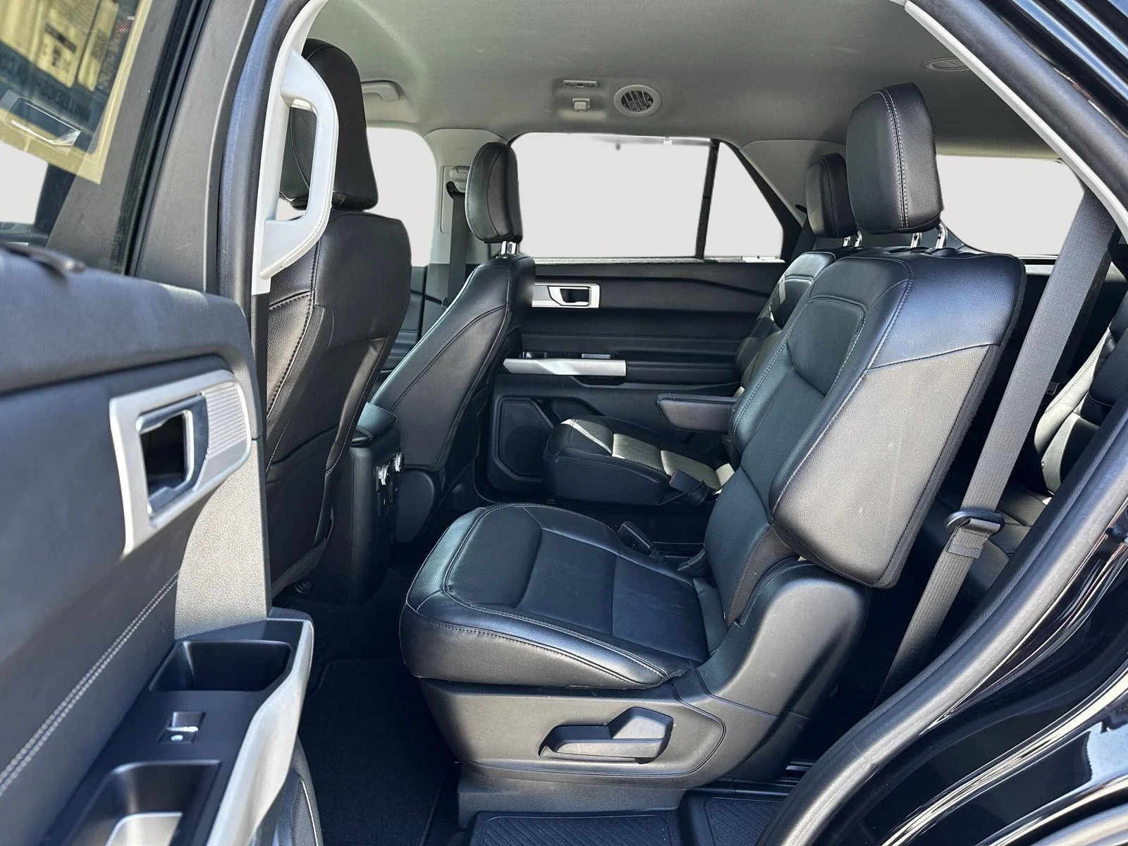 2023 Ford Explorer Limited - Photo 19
