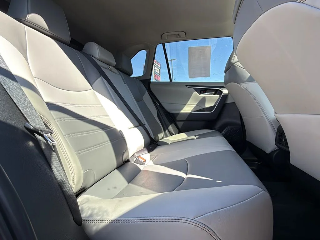 2024 Toyota RAV4 XLE Premium - Photo 25