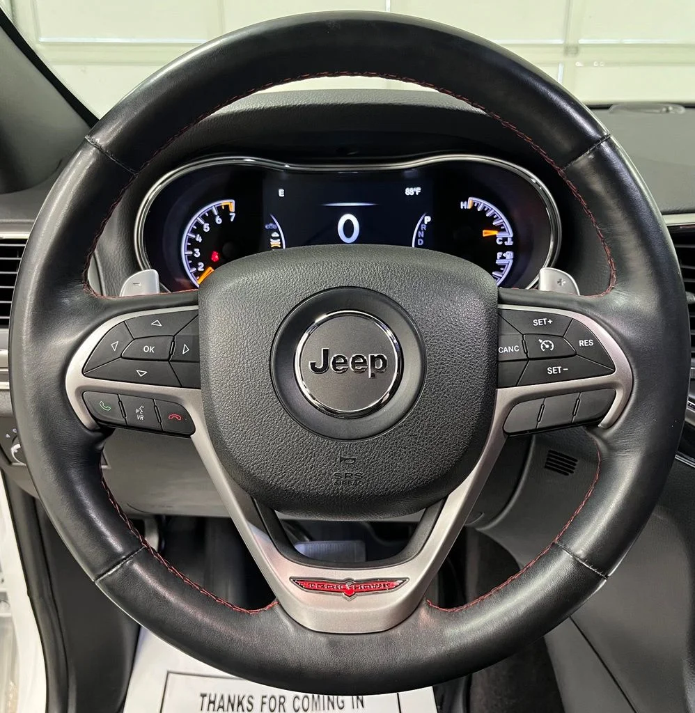 Used 2017 White Jeep Trailhawk image 26