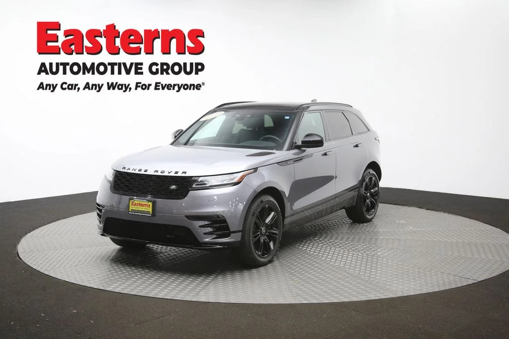 Used 2023 Gray Land Rover R-Dynamic S MHEV image 56