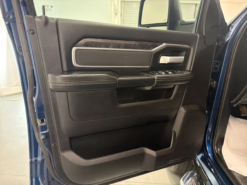 Used 2024 Blue Ram Big Horn image 9