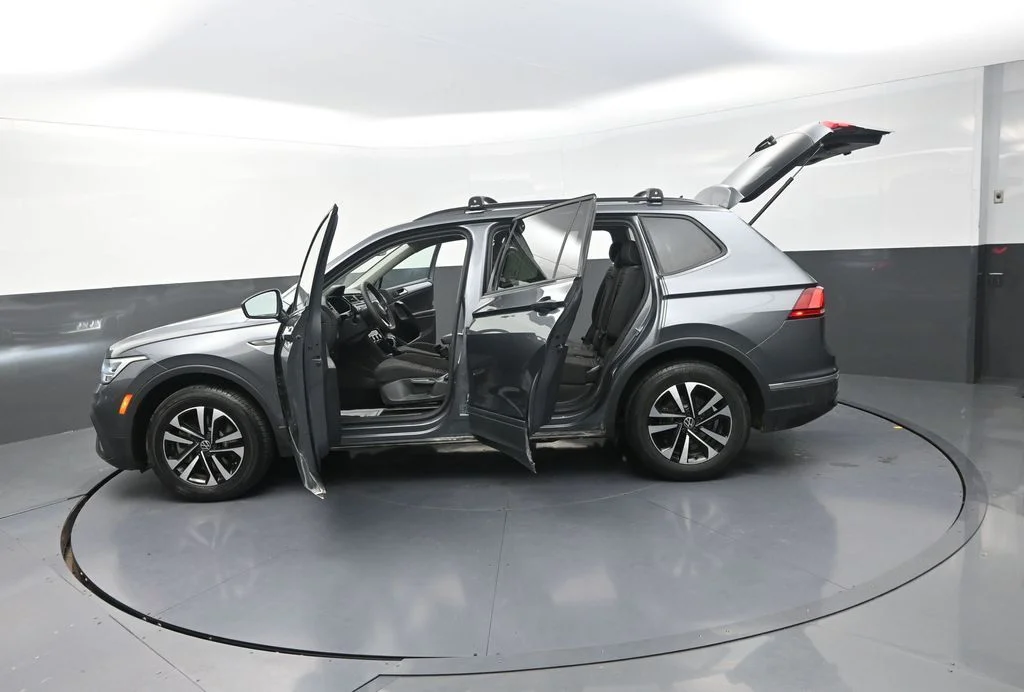 Used 2023 Gray Volkswagen 2.0T S image 34
