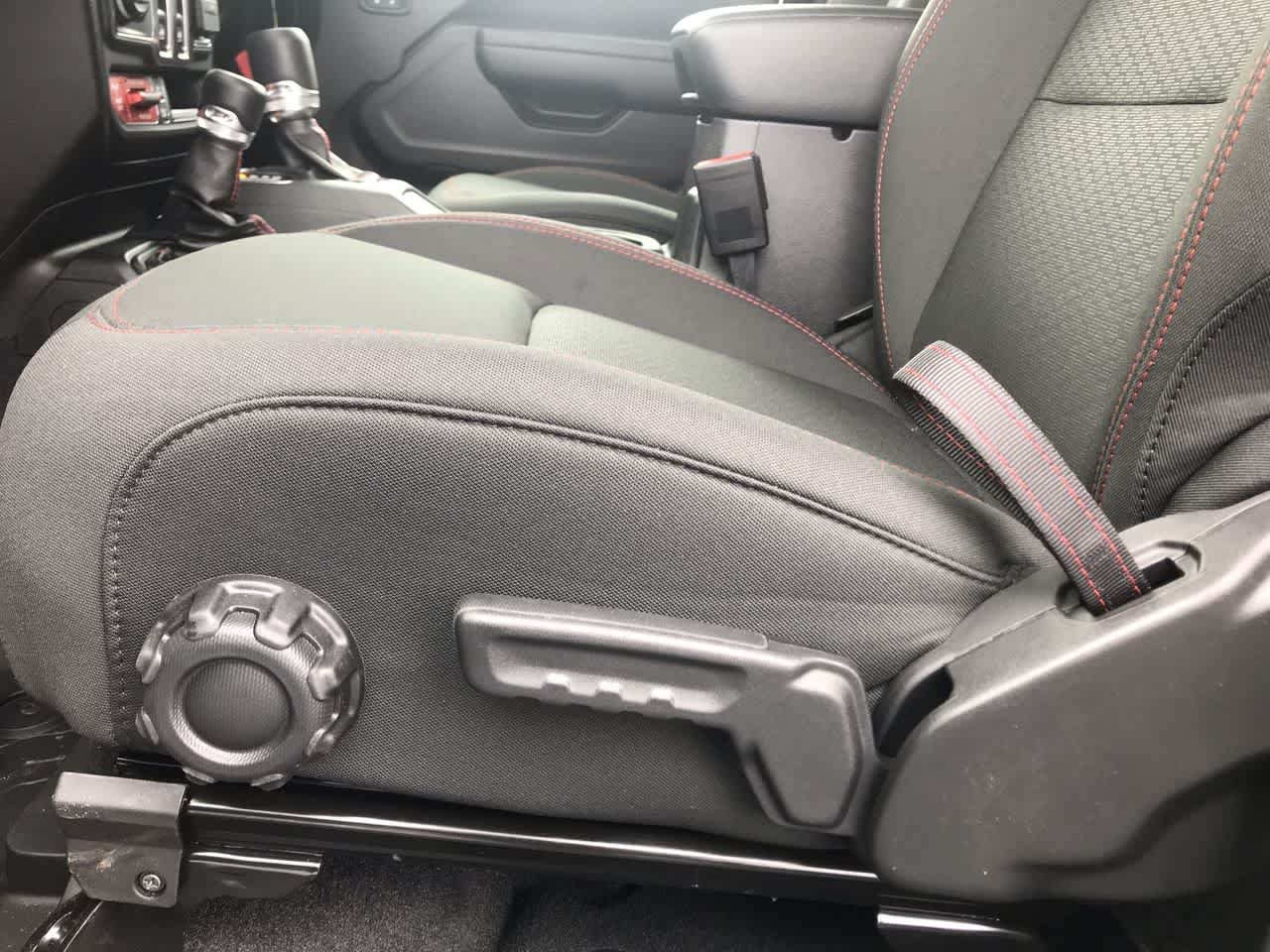Used 2021 Black Clearcoat Jeep Rubicon image 13