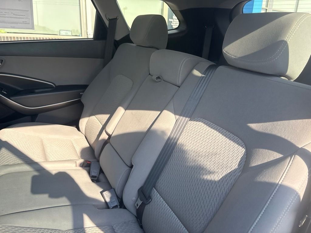 Used 2016 Iron Frost Hyundai SE image 34