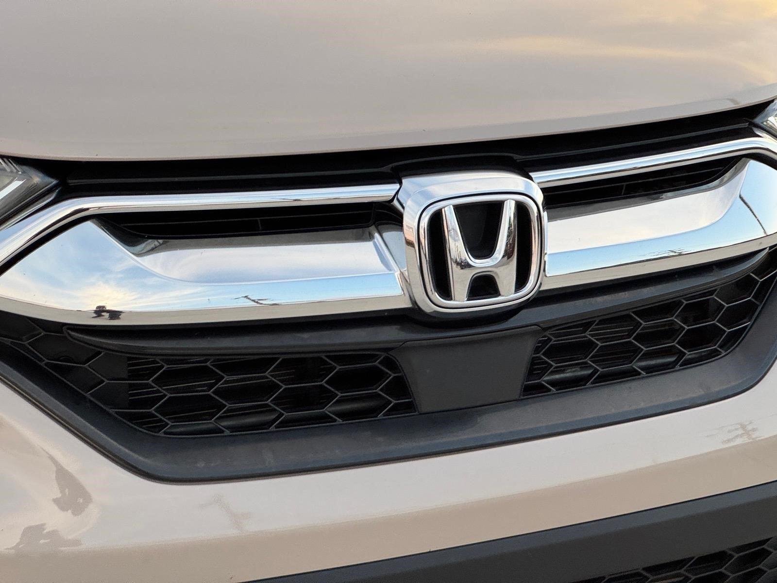 Used 2017 Sandstorm Metallic Honda Touring image 9