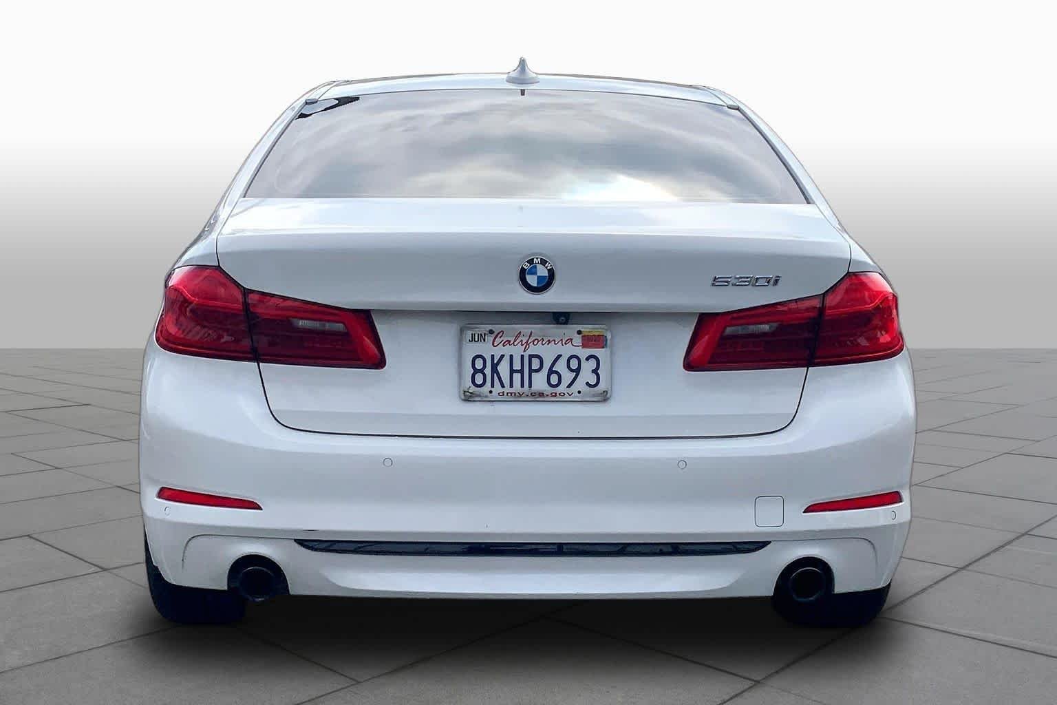 Used 2019 Mineral White Metallic BMW 530i image 4