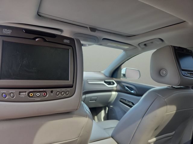 Used 2017 WHITE FROST TRICOAT GMC SLT image 16