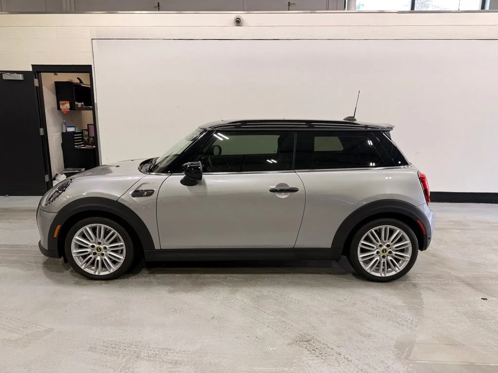 Certified 2024 MINI Hardtop 2 Door SE with VIN WMW13DJ08R2V01699 for sale in Golden Valley, MN