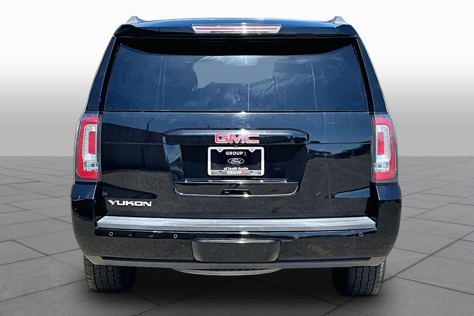 Used 2016 Onyx Black GMC SLE image 5
