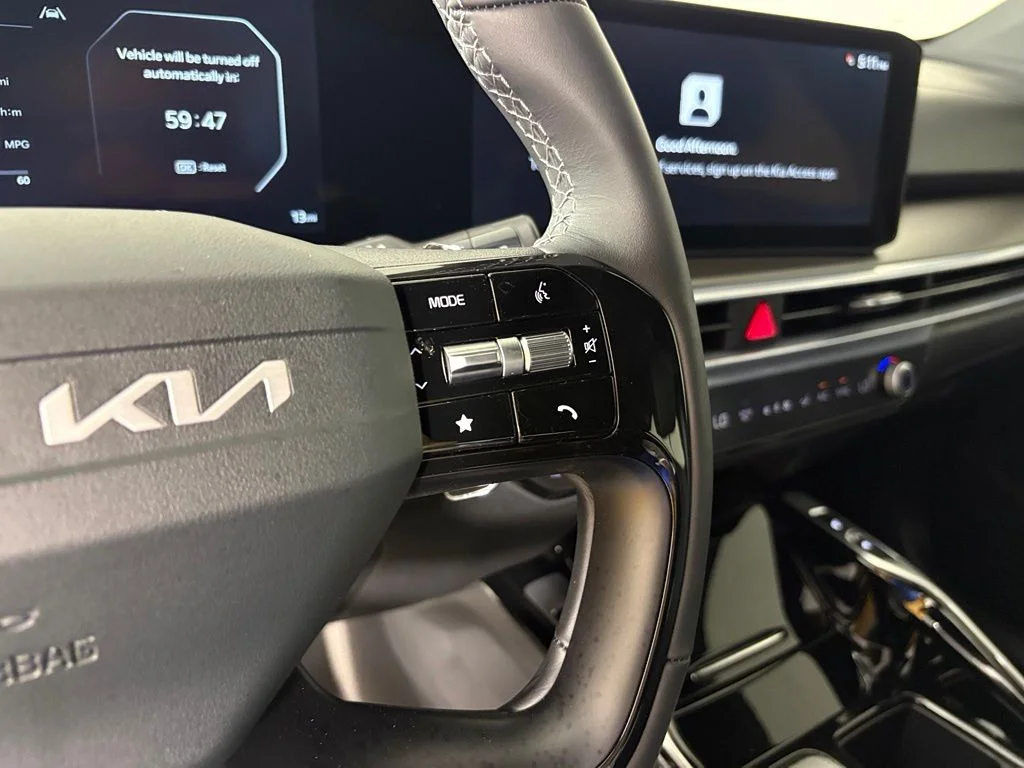 New 2026 Snow White Pearl Kia X-Line SX Prestige AWD image 21