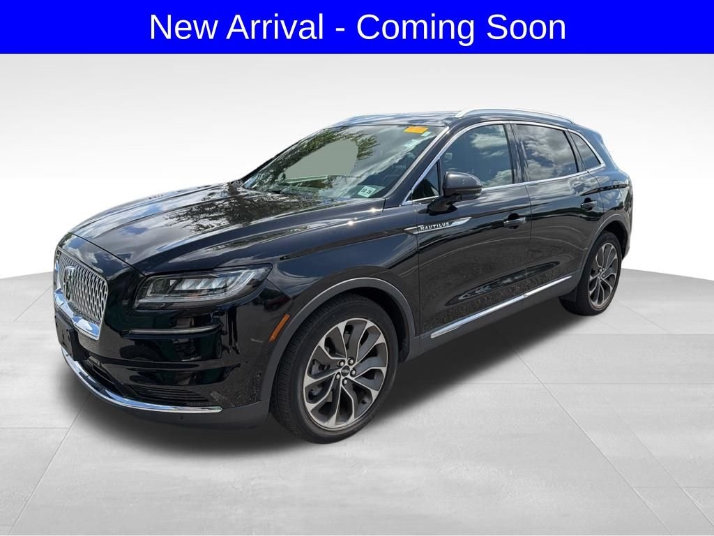 2023 Lincoln Nautilus Reserve AWD's photo