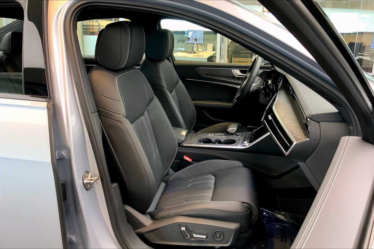 Used 2025 Florett Silver Metallic Audi Prestige image 8