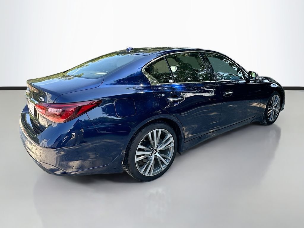 Used 2021 Blue INFINITI 3.0t SENSORY image 5