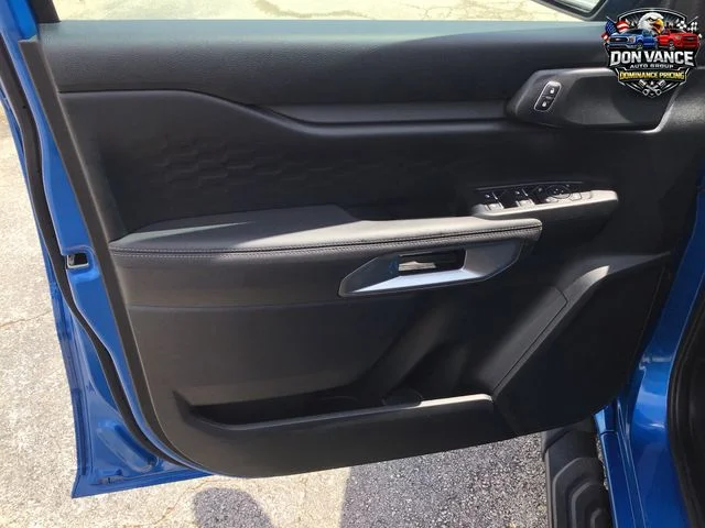 Used 2024 Blue Ford XLT image 10