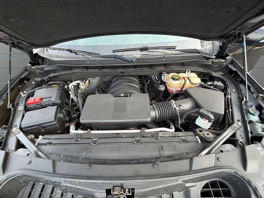 Used 2023 Black Chevrolet High Country image 21