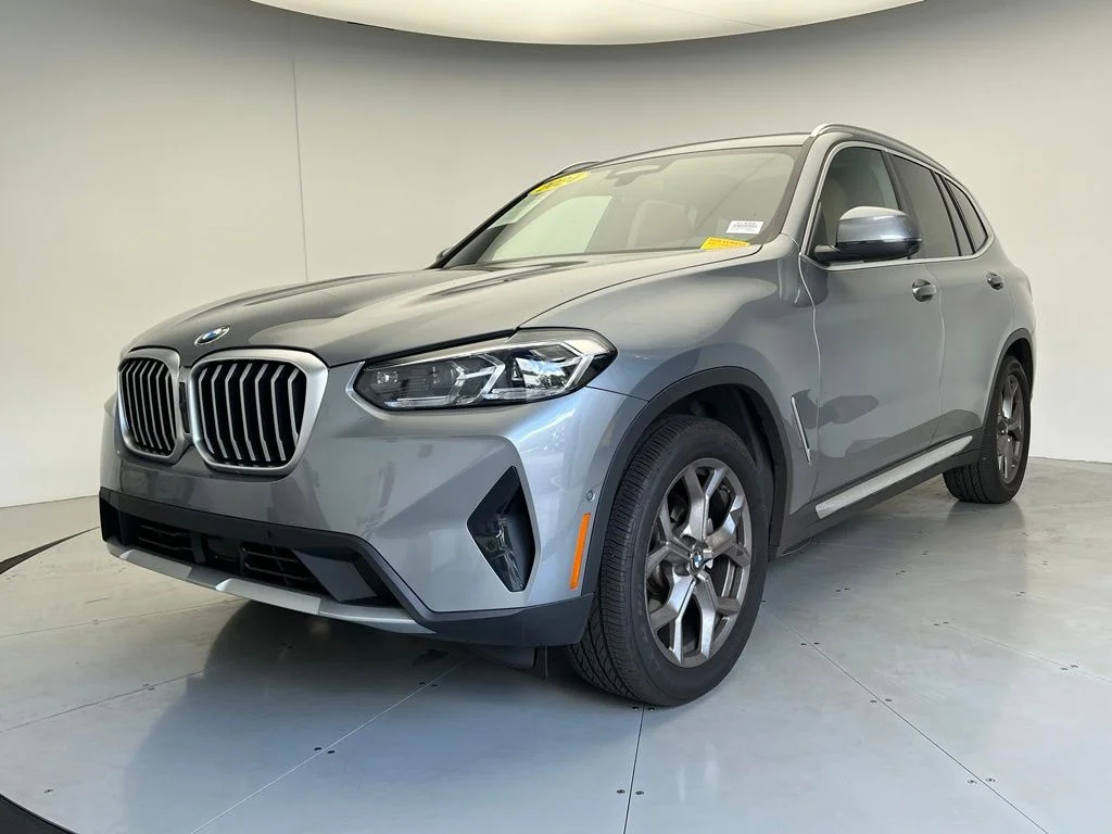 Certified Used 2024 Skyscraper Grey Metallic BMW sDrive30i image 2