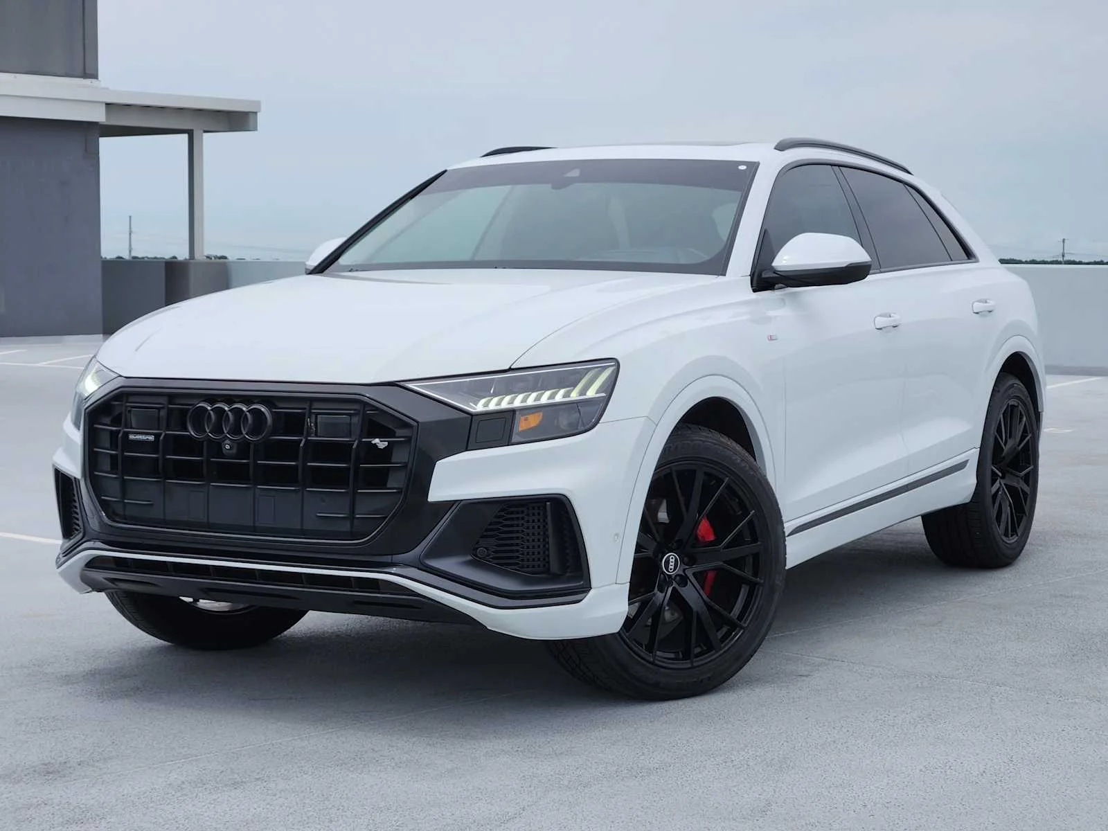 2021 Audi Q8 55 Prestige Tiptonic quattro's photo