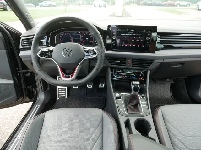 Certified Used 2025 Black Volkswagen 2.0T Autobahn image 21