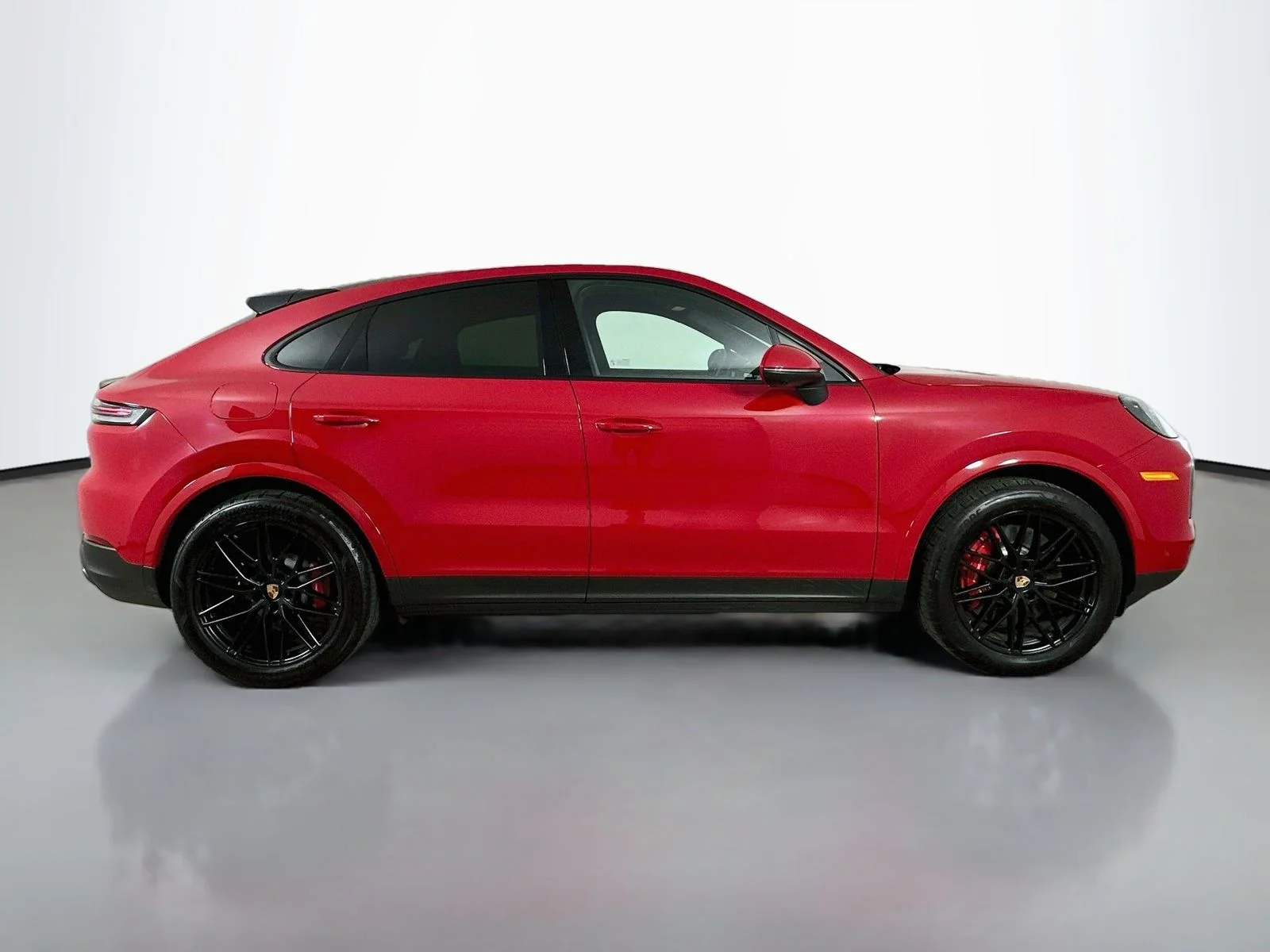 Used 2026  Porsche  image 4