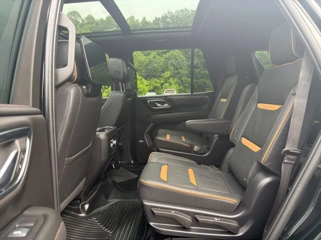 Used 2024 Onyx Black GMC AT4 image 24