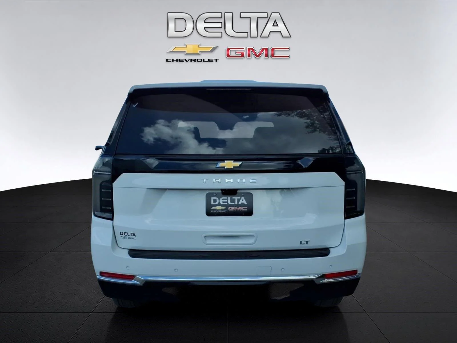New 2027 Summit White Chevrolet LT image 4