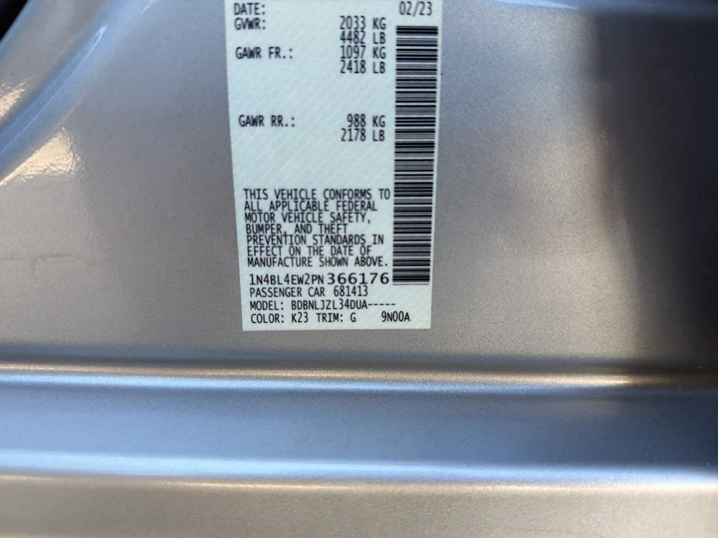 Used 2023 Brilliant Silver Metallic Nissan 2.5 SL image 31
