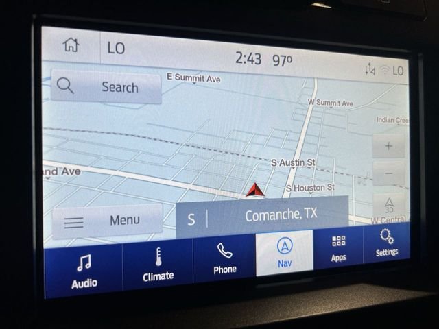 Used 2021 White Ford Lariat image 13