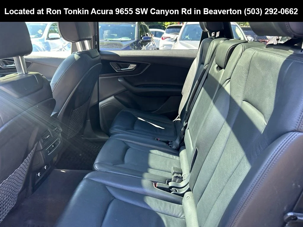 Used 2019 Night Black Audi 55 Premium image 9