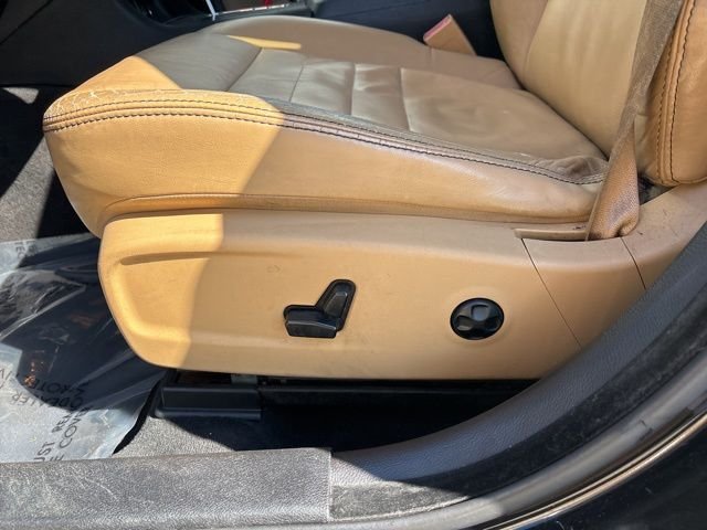 Used 2011 Black Dodge Rallye Plus image 13