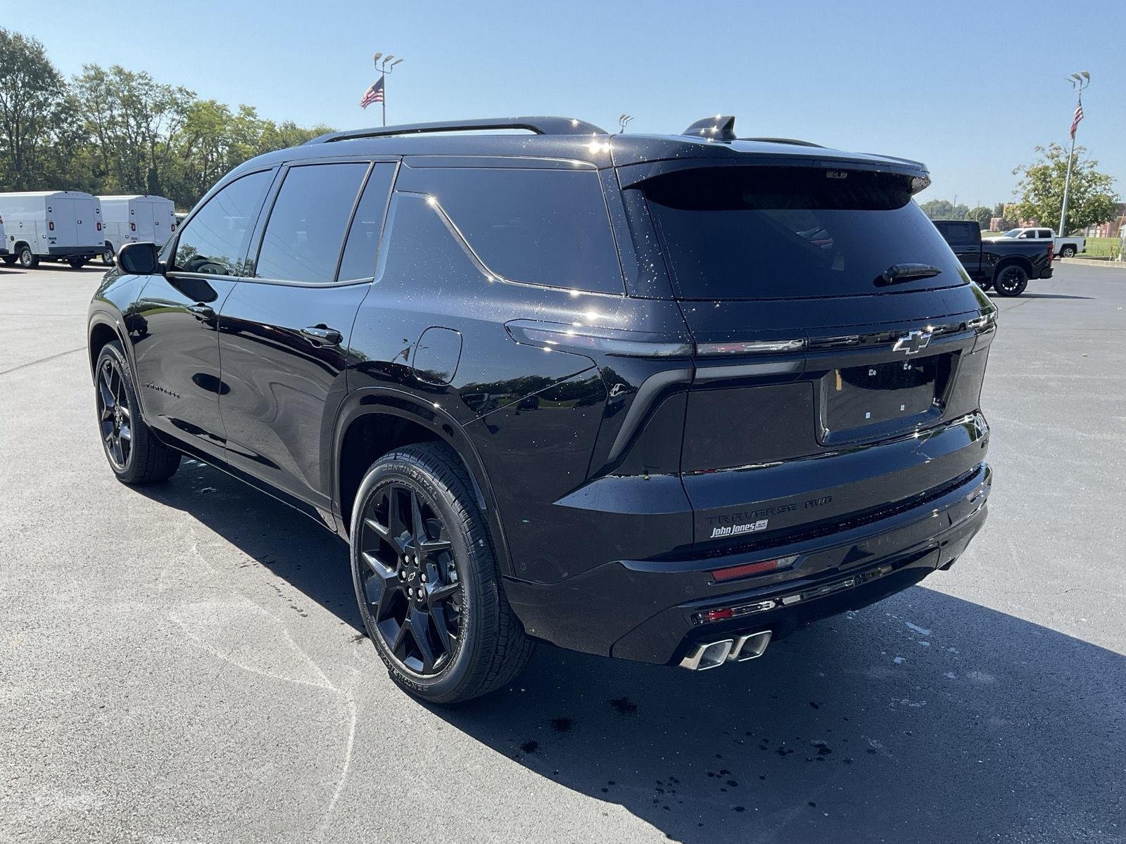 Used 2026 BLACK CHEVROLET AWD 4DR RS W/2RS image 8
