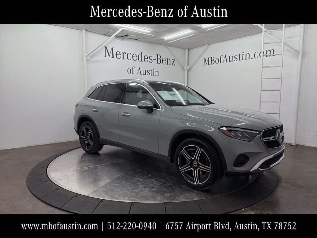 Used 2026 White Mercedes-Benz GLC 300 image 1