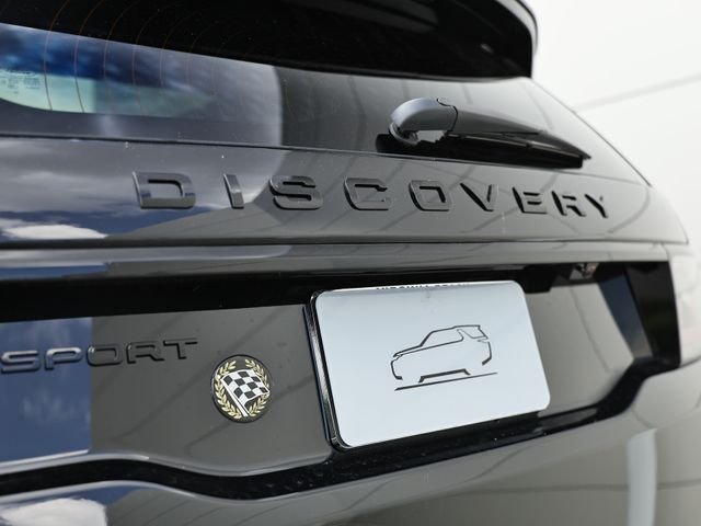 New 2026 Santorini Black Land Rover Landmark image 11