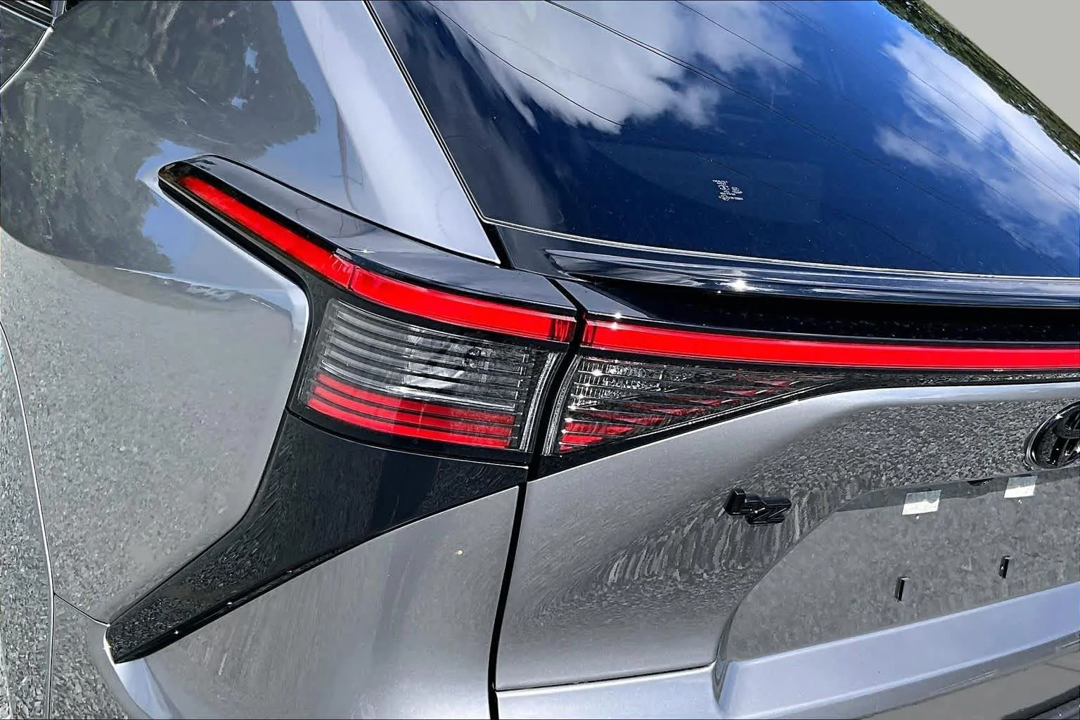 New 2026 Heavy Metal Toyota XLE image 15