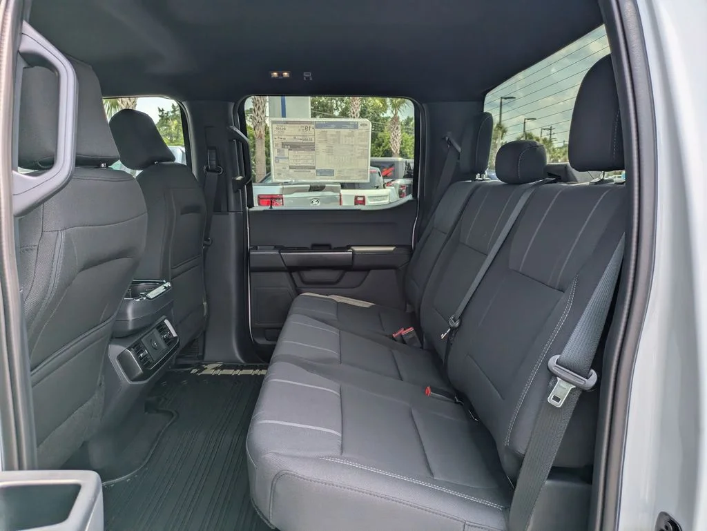New 2026 Oxford White Ford STX image 14