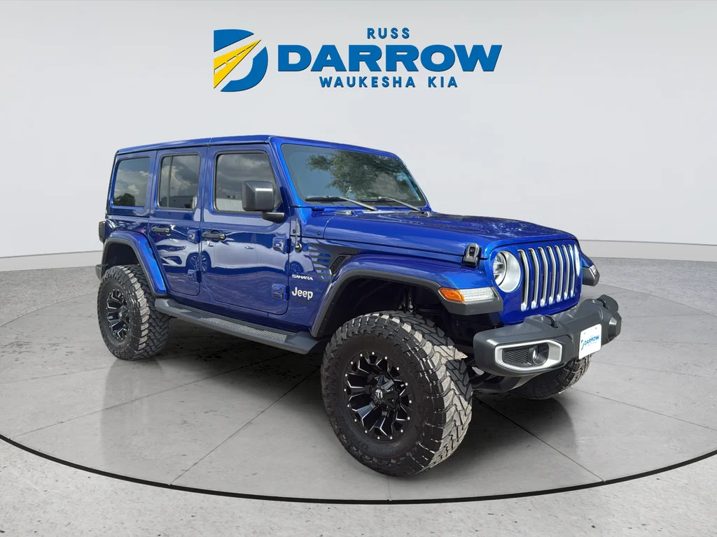 Used 2019 Blue Jeep Unlimited Sahara image 7
